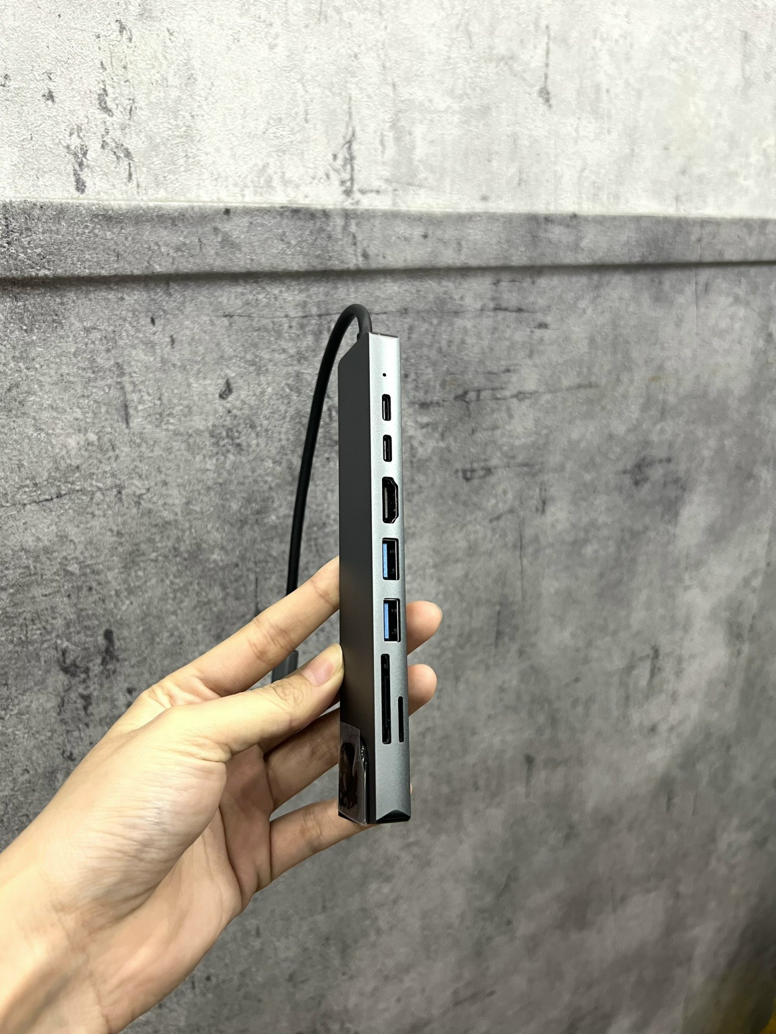 452b3810c6d3648d3dc2 Cổng chuyển đổi đa năng (8in1) Từ Type-C sang USB x 2 + HDTV + TypeC x 2 + UHD + SD/TF + Rj45