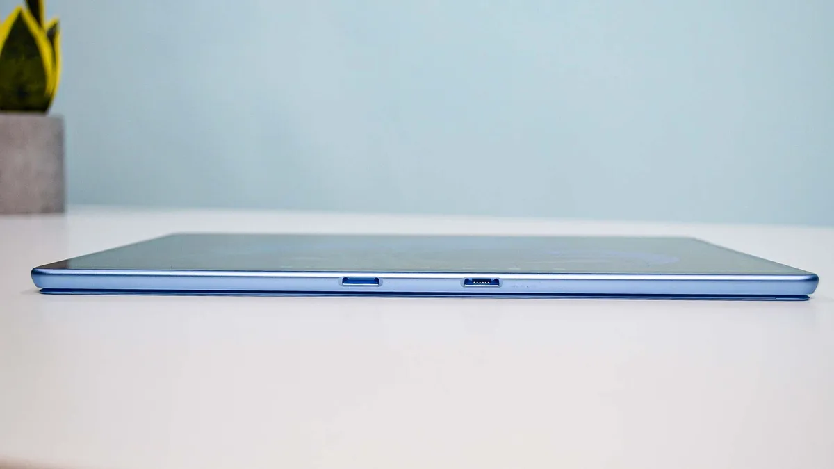 Đánh giá Surface Pro 11: Microsoft chưa từng tạo ra một chiếc Surface nào hoàn hảo như thế 28 danh gia surface pro 11 12 Đánh giá Surface Pro 11: Microsoft chưa từng tạo ra một chiếc Surface nào hoàn hảo như thế