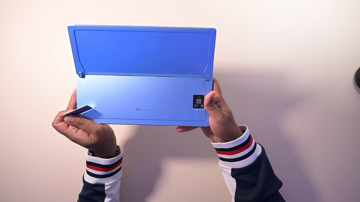 Đánh giá Surface Pro 11: Microsoft chưa từng tạo ra một chiếc Surface nào hoàn hảo như thế 31 danh gia surface pro 11 24 Đánh giá Surface Pro 11: Microsoft chưa từng tạo ra một chiếc Surface nào hoàn hảo như thế